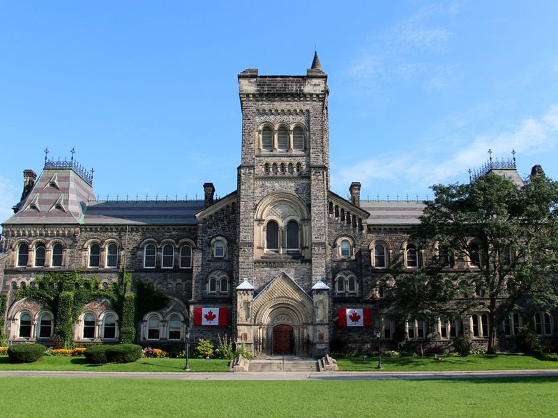 University of Toronto Launches C$100 Million PhD Scholarship Programme